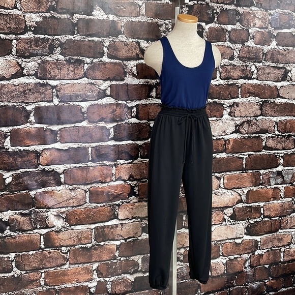 The Vanity Room Jumpsuit Sleeveless NWT Blue Black Size Small - Picture 5 of 14